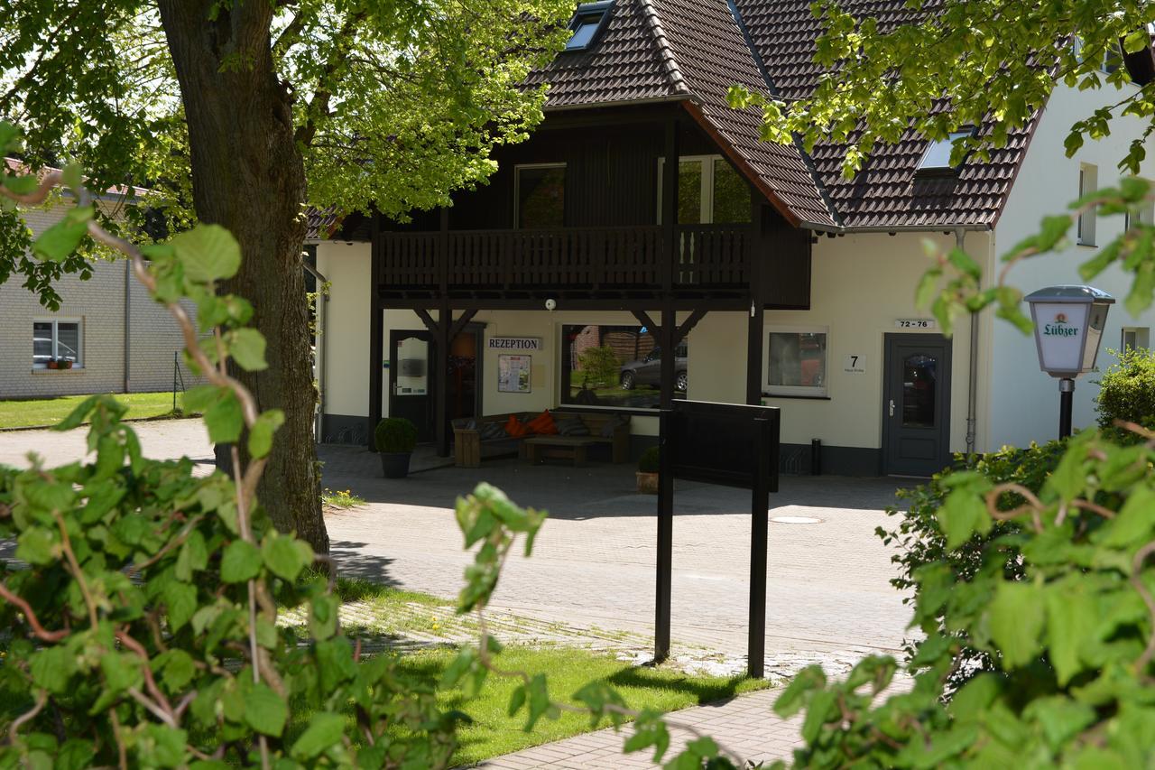 Ferienanlage Mueritz Seeromantik Sietow Dorf Exterior photo